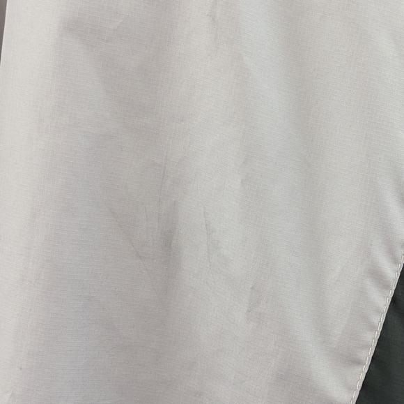 New Balance Men's Gray and Black Lined Windbreaker - Full Zip Size XL - Picture 4 of 12